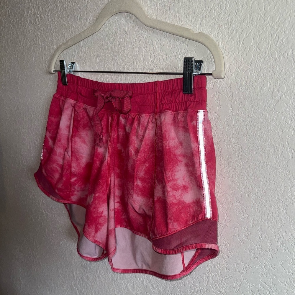 Lululemon Pink Hotty Hot Reflective Accent Mesh Detail Tie Waist Active Shorts 6 - Picture 3 of 6